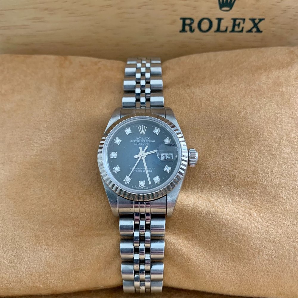 ROLEX STAINLESS OYSTER PERPETUAL DATE W/BLUE DIAMOND DIAL